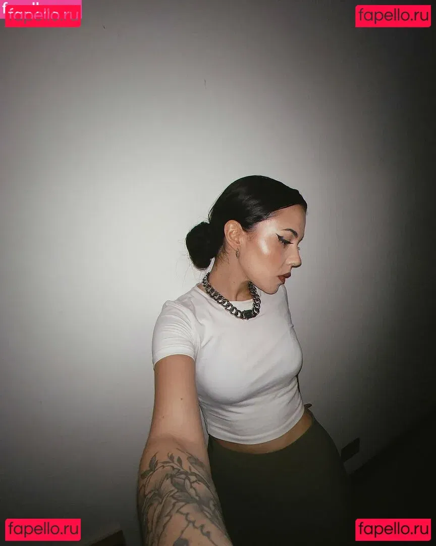 Violet Orlandi Onlyfans Photo Gallery 