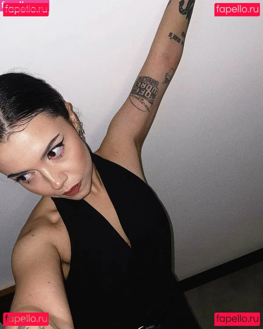 Violet Orlandi Onlyfans Photo Gallery 