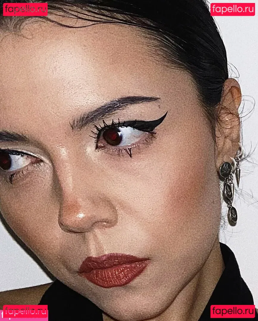 Violet Orlandi Onlyfans Photo Gallery 