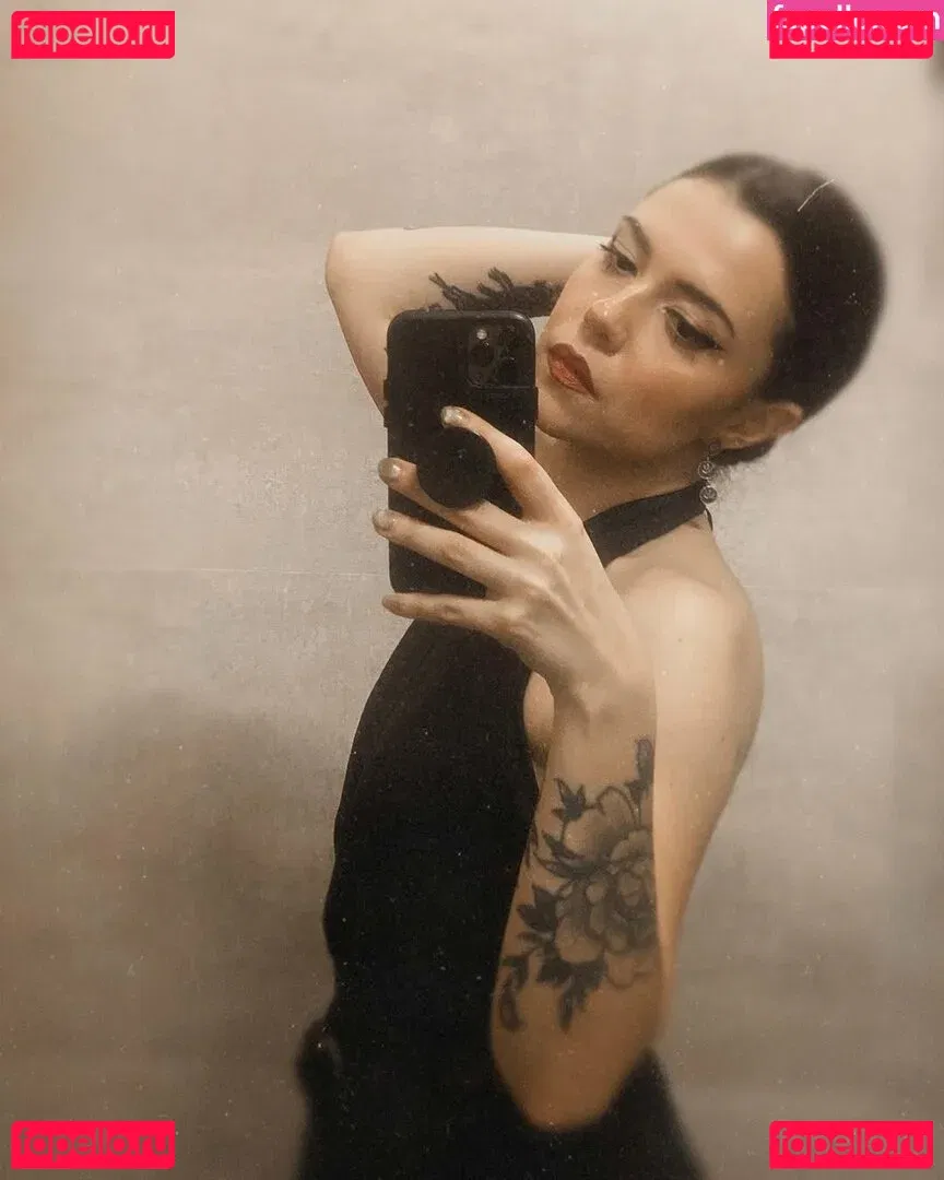 Violet Orlandi Onlyfans Photo Gallery 