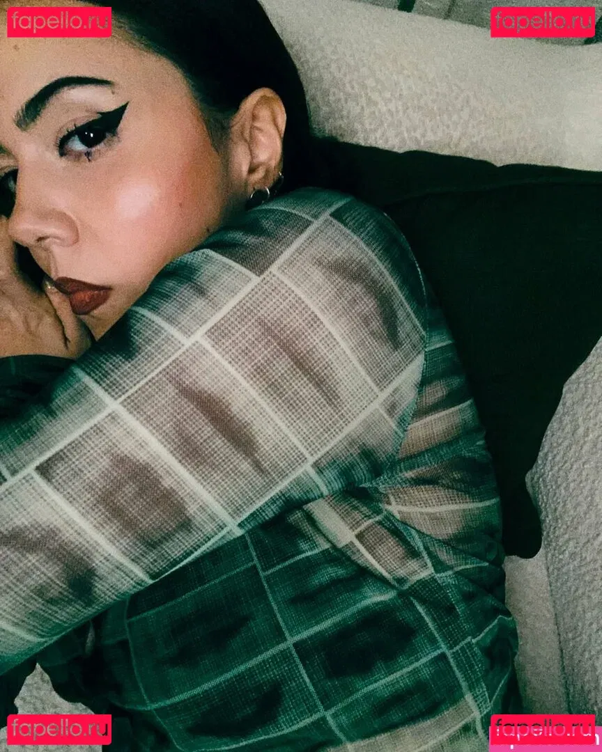 Violet Orlandi Onlyfans Photo Gallery 