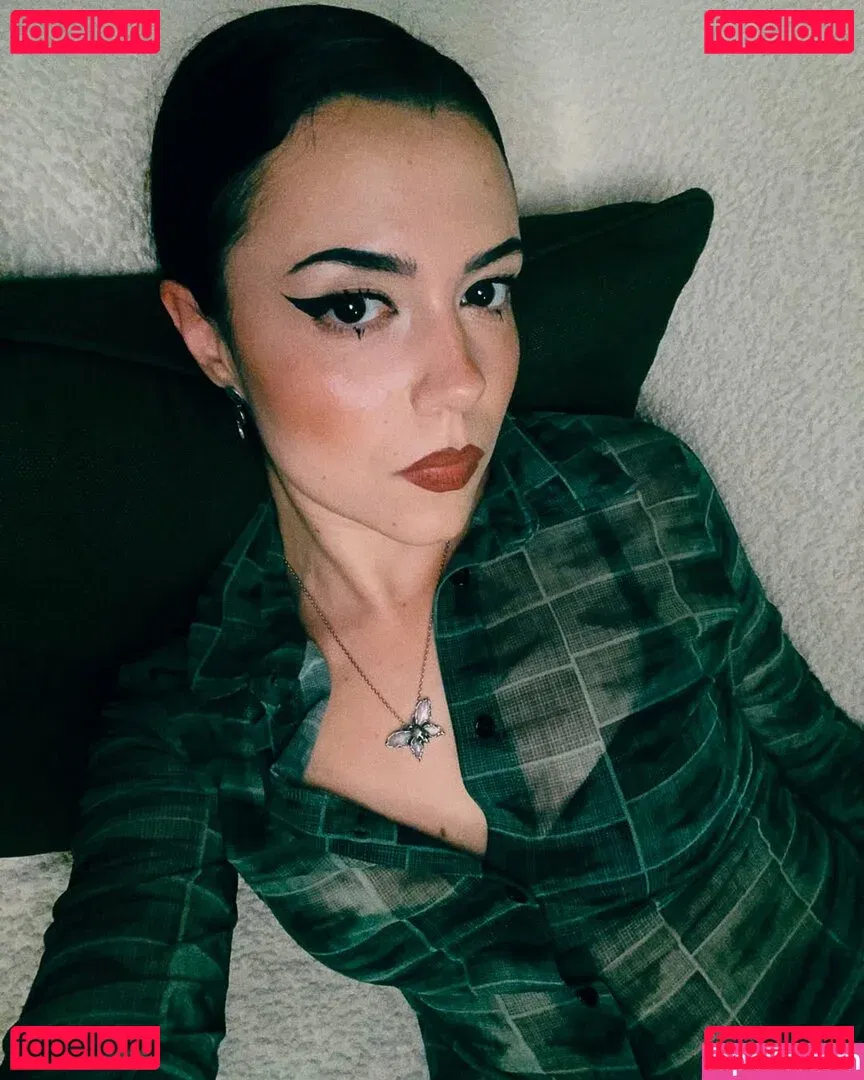 Violet Orlandi Onlyfans Photo Gallery 