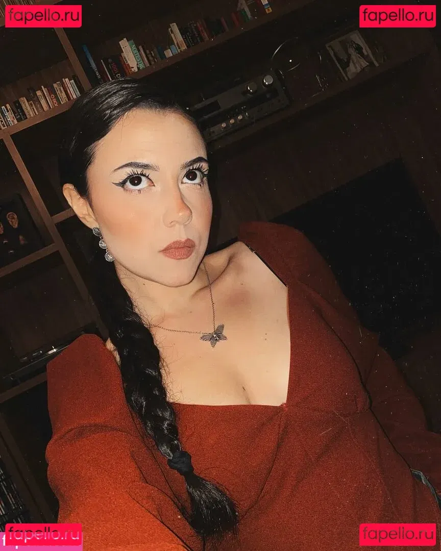 Violet Orlandi Onlyfans Photo Gallery 