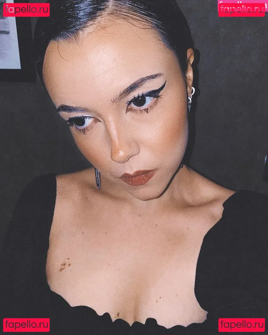 Violet Orlandi Onlyfans Photo Gallery 