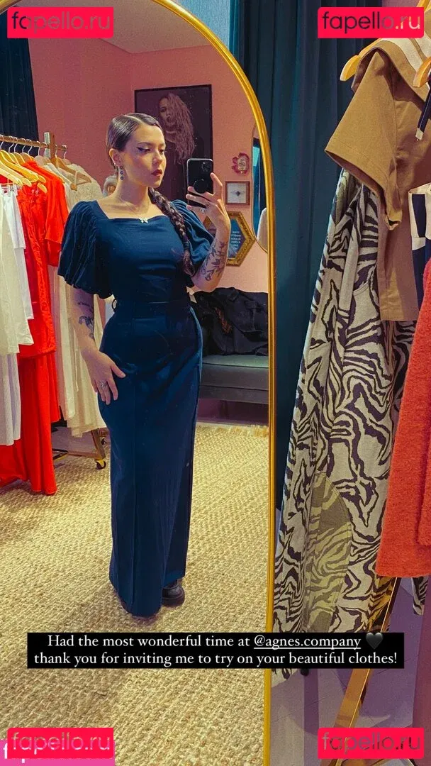 Violet Orlandi Onlyfans Photo Gallery 