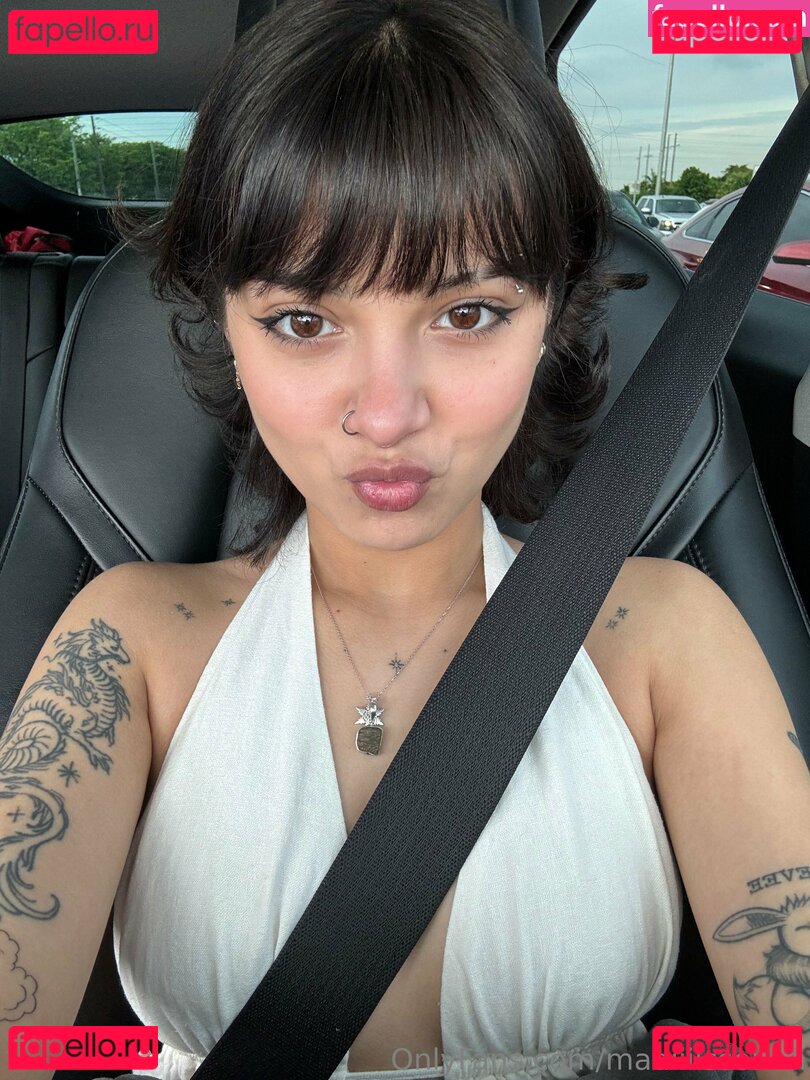 M4diissonn / madiiiissonnn Onlyfans Photo Gallery 