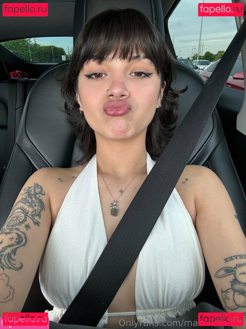 M4diissonn / madiiiissonnn Onlyfans Photo Gallery 