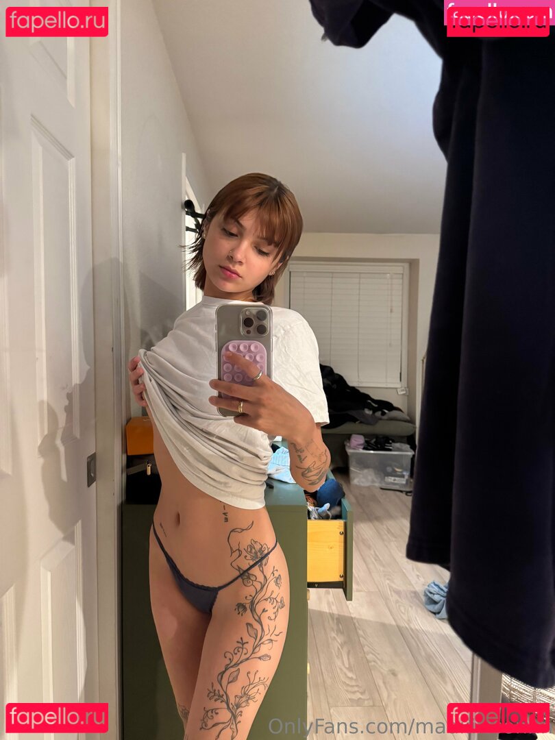 M4diissonn / madiiiissonnn Onlyfans Photo Gallery 