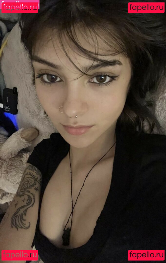 M4diissonn / madiiiissonnn Onlyfans Photo Gallery 