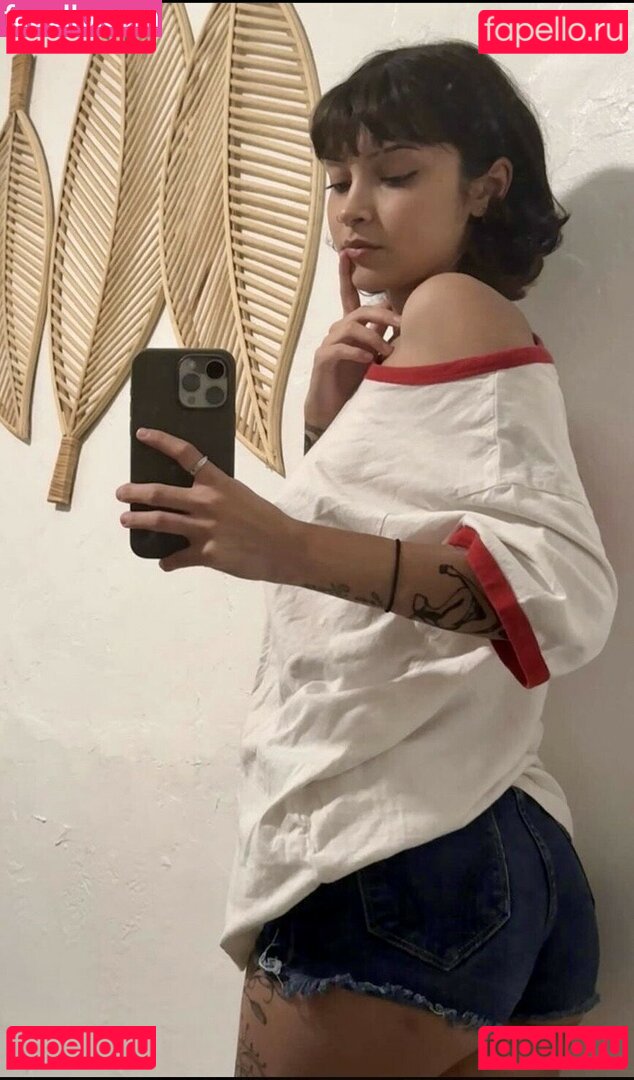 M4diissonn / madiiiissonnn Onlyfans Photo Gallery 