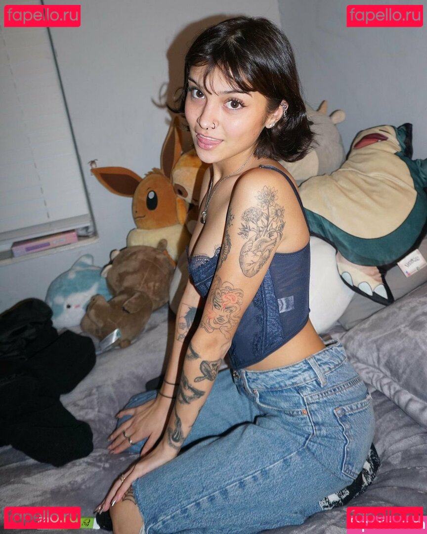 M4diissonn / madiiiissonnn Onlyfans Photo Gallery 