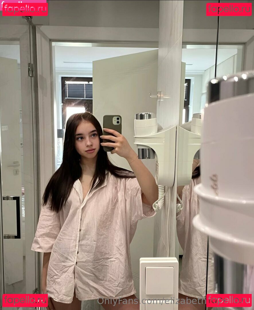 elizabethfrom.love / ewebzz Onlyfans Photo Gallery 