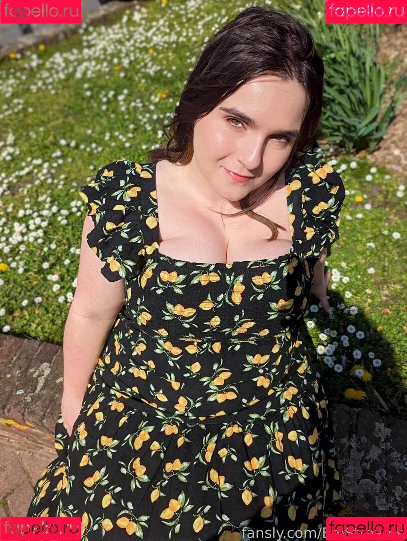 EmStreams Onlyfans Photo Gallery 