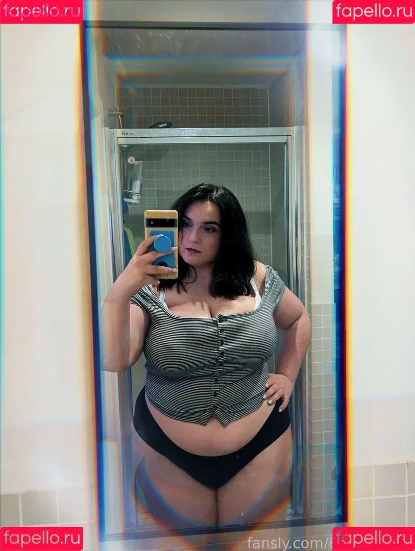 EmStreams Onlyfans Photo Gallery 