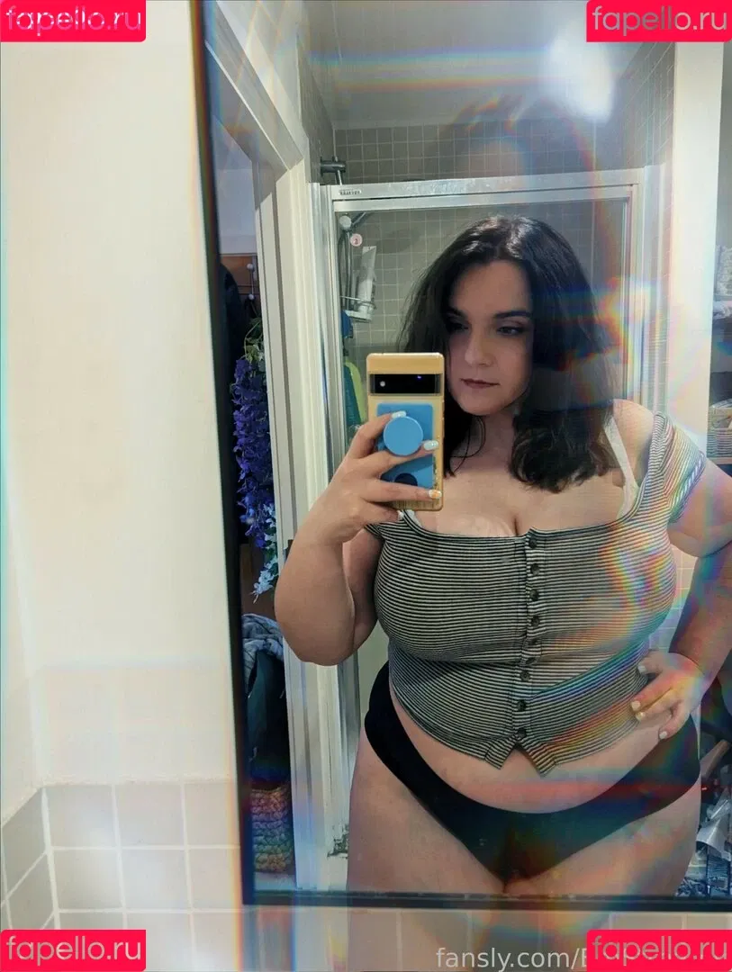 EmStreams Onlyfans Photo Gallery 