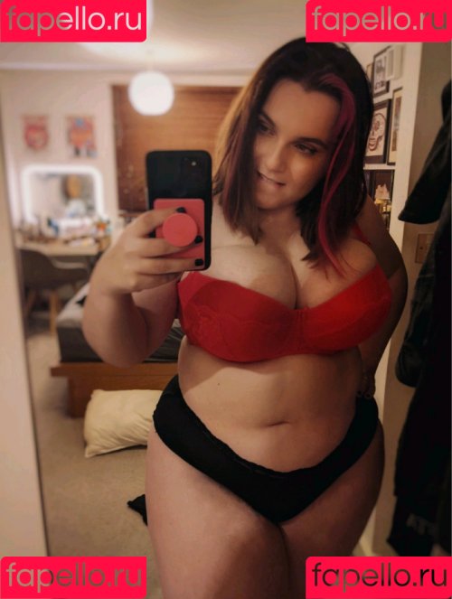 EmStreams Onlyfans Photo Gallery 