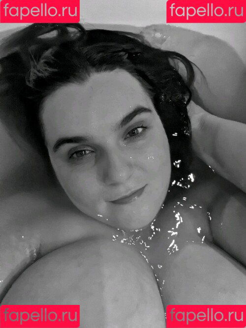 EmStreams Onlyfans Photo Gallery 