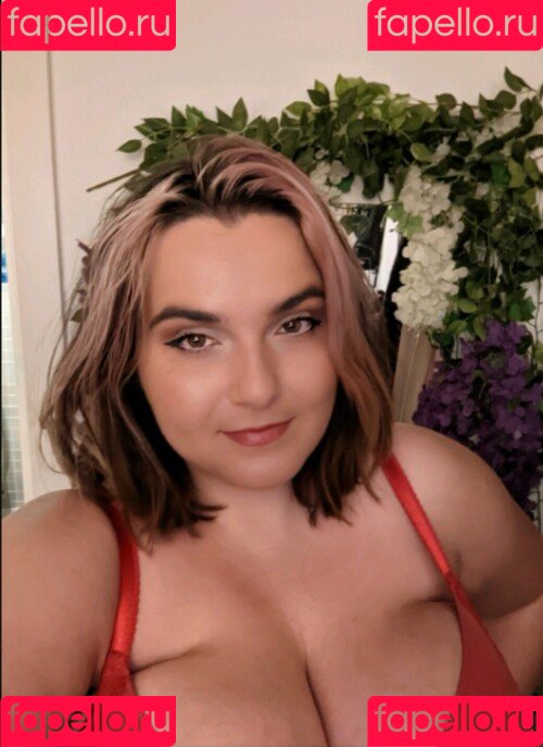 EmStreams Onlyfans Photo Gallery 