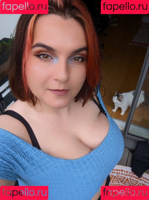 EmStreams Onlyfans Photo Gallery 