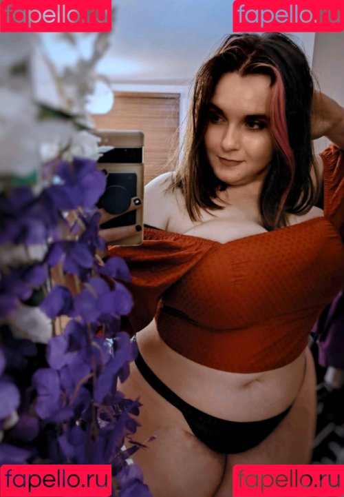 EmStreams Onlyfans Photo Gallery 