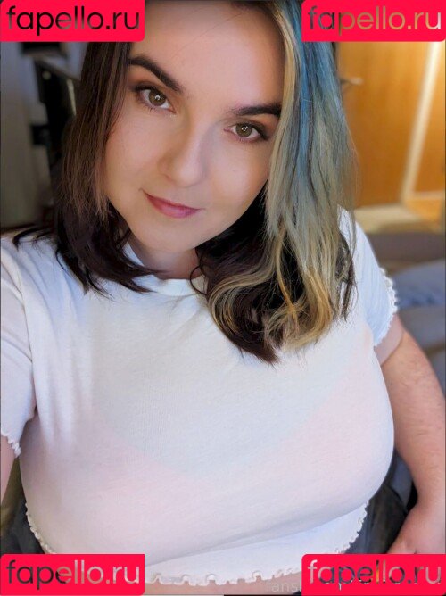 EmStreams Onlyfans Photo Gallery 