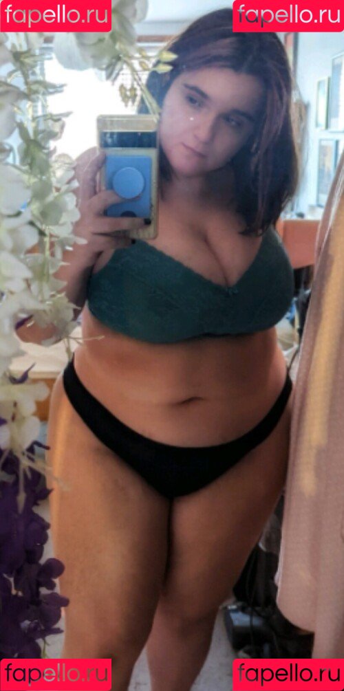 EmStreams Onlyfans Photo Gallery 