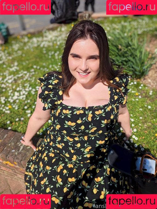 EmStreams Onlyfans Photo Gallery 