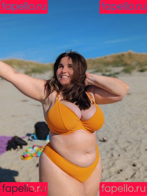 EmStreams Onlyfans Photo Gallery 