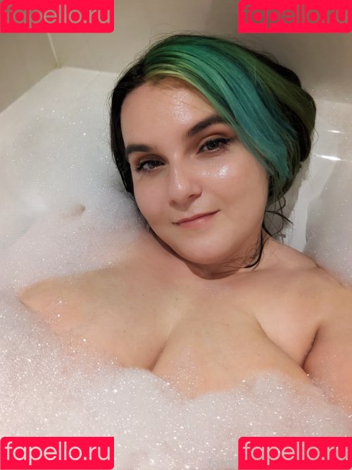 EmStreams Onlyfans Photo Gallery 