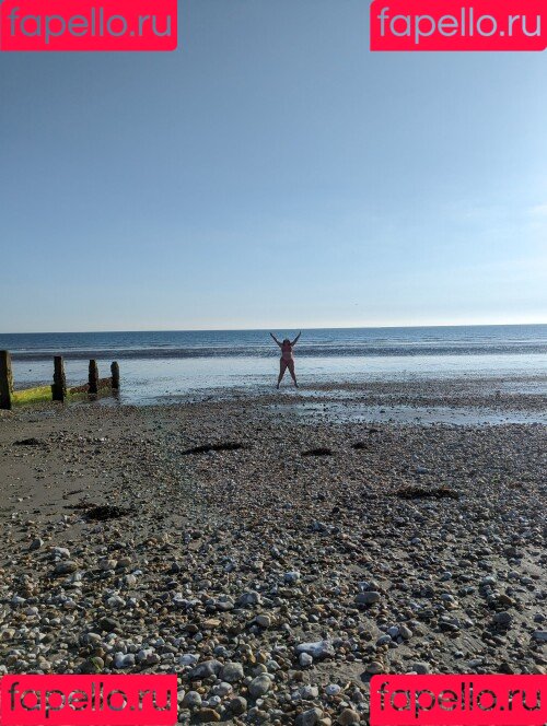 EmStreams Onlyfans Photo Gallery 