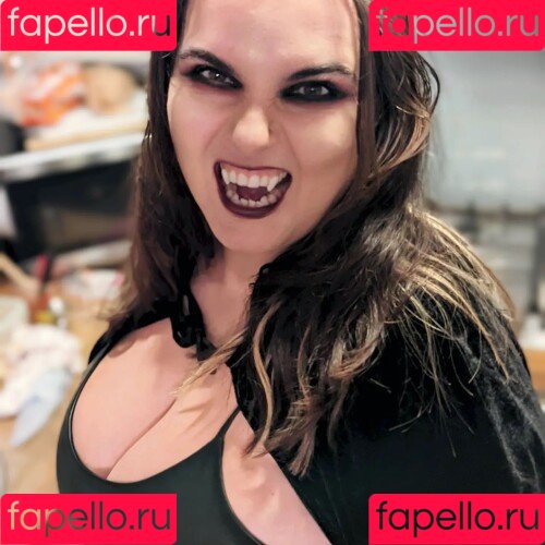 EmStreams Onlyfans Photo Gallery 