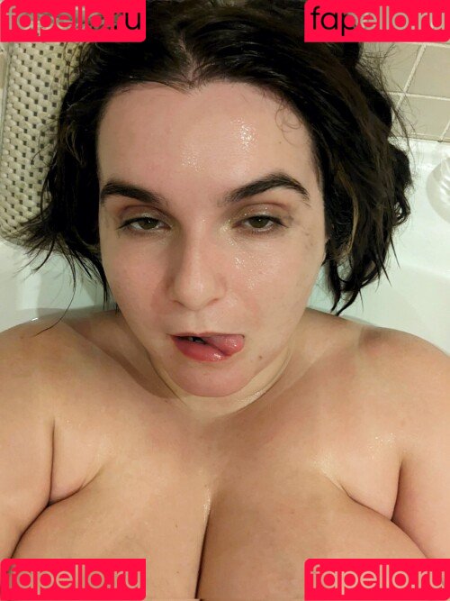 EmStreams Onlyfans Photo Gallery 