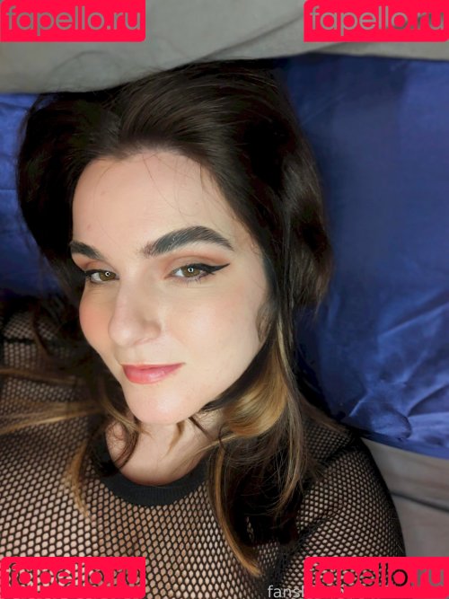 EmStreams Onlyfans Photo Gallery 