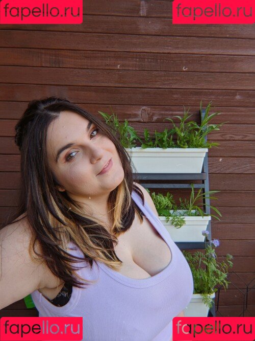 EmStreams Onlyfans Photo Gallery 