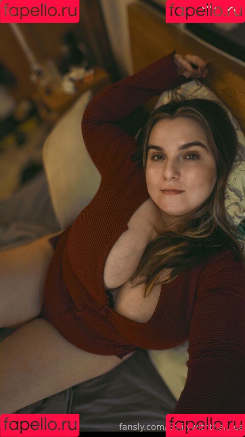 EmStreams Onlyfans Photo Gallery 