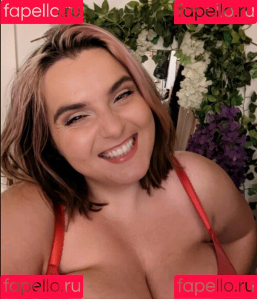 EmStreams Onlyfans Photo Gallery 