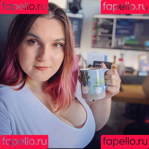 EmStreams Onlyfans Photo Gallery 