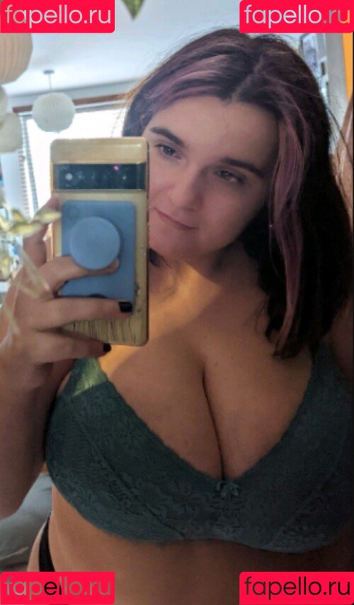 EmStreams Onlyfans Photo Gallery 