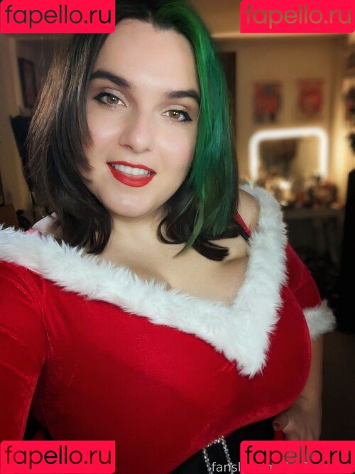 EmStreams Onlyfans Photo Gallery 