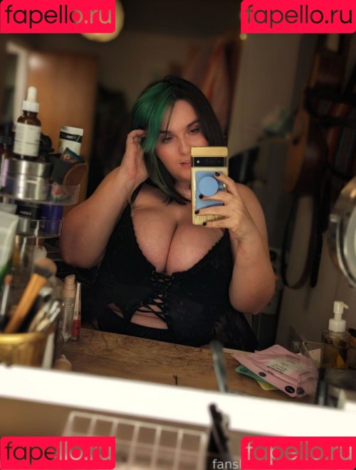 EmStreams Onlyfans Photo Gallery 