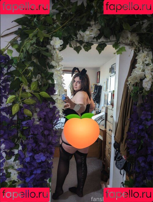 EmStreams Onlyfans Photo Gallery 