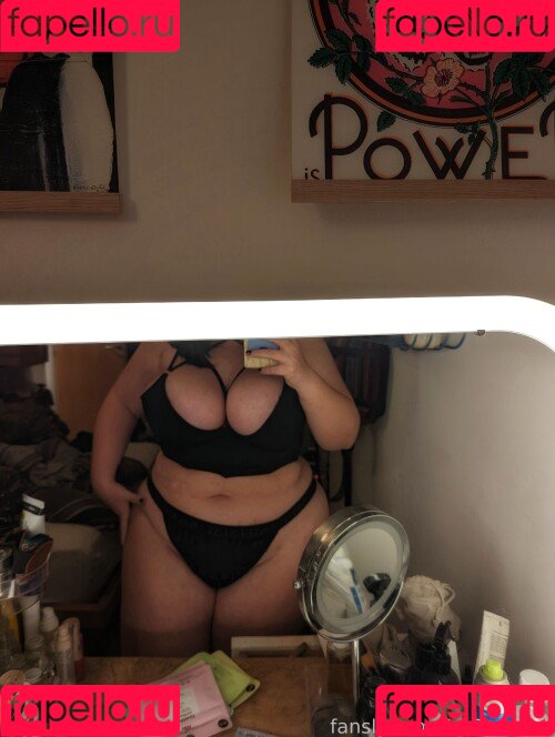 EmStreams Onlyfans Photo Gallery 