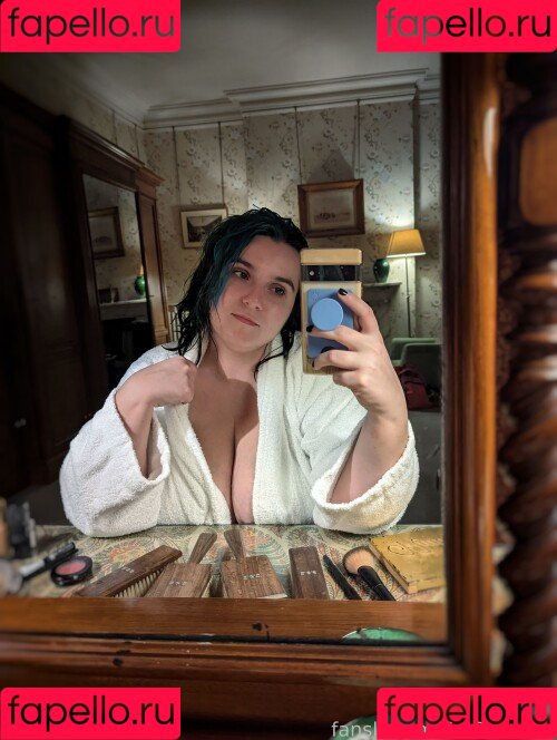 EmStreams Onlyfans Photo Gallery 