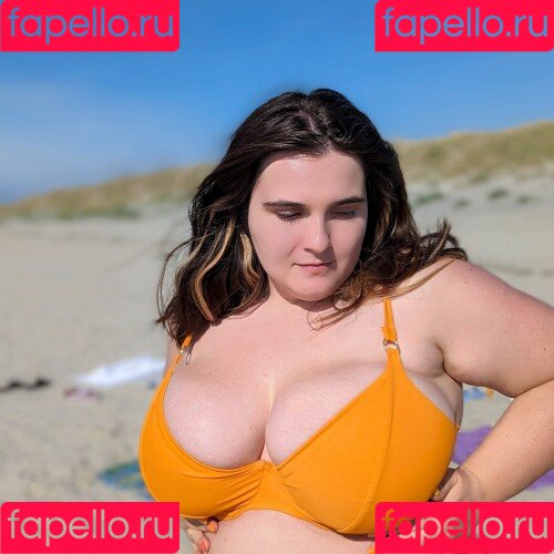 EmStreams Onlyfans Photo Gallery 