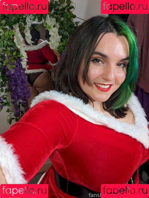 EmStreams Onlyfans Photo Gallery 