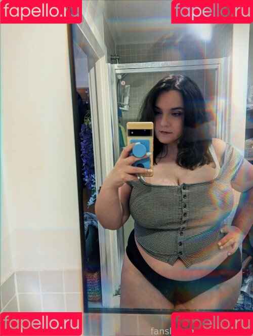 EmStreams Onlyfans Photo Gallery 