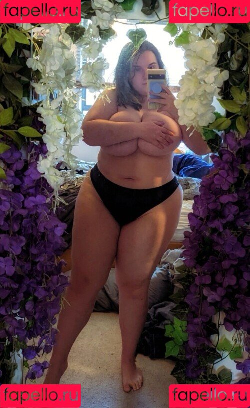 EmStreams Onlyfans Photo Gallery 