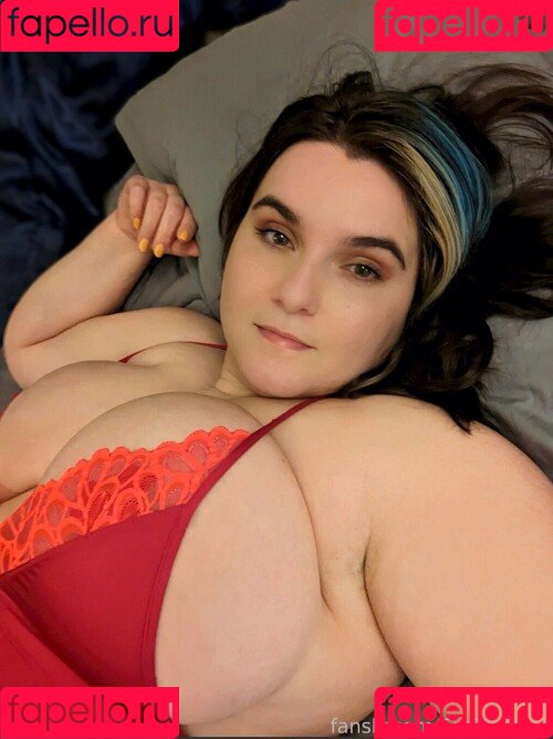 EmStreams Onlyfans Photo Gallery 