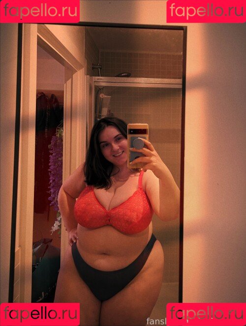 EmStreams Onlyfans Photo Gallery 