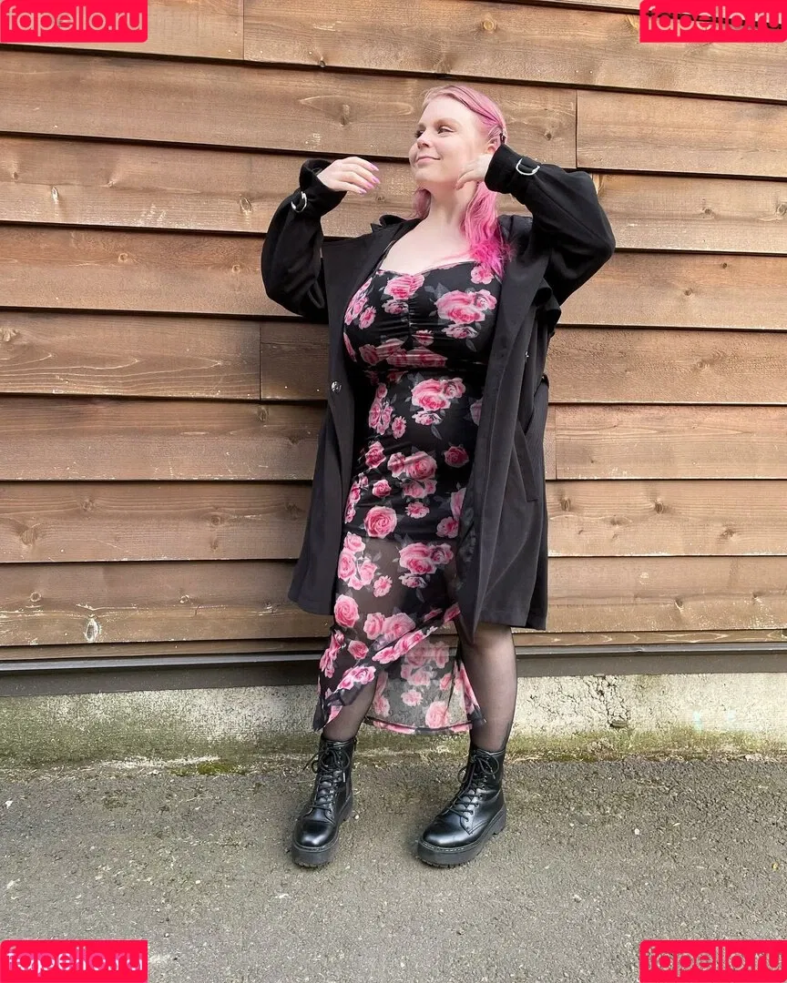 Cassie0pia Onlyfans Photo Gallery 